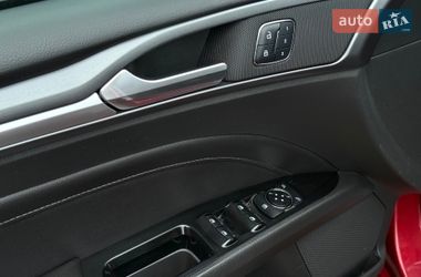 Седан Ford Fusion 2014 в Одесі
