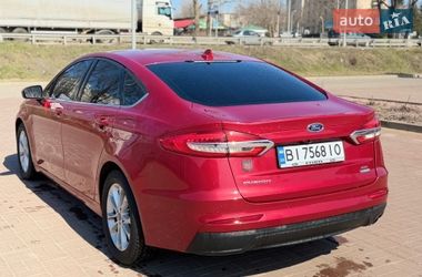 Седан Ford Fusion 2019 в Полтаве