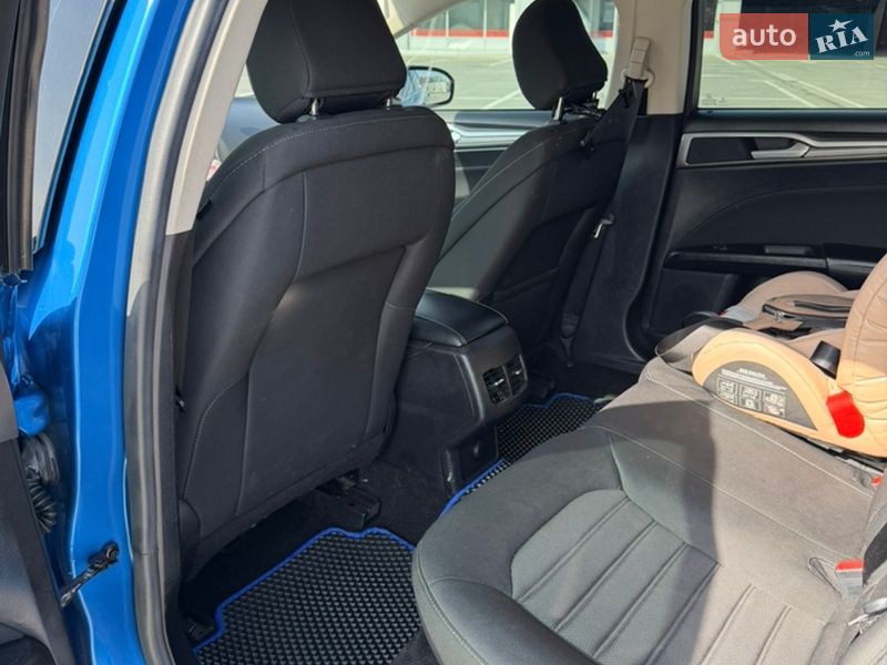 Седан Ford Fusion 2019 в Киеве