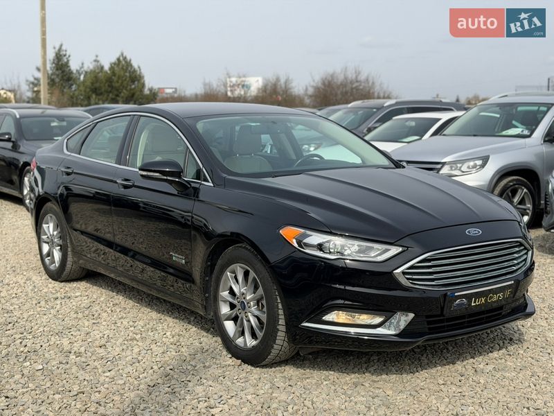Ford Fusion 2016