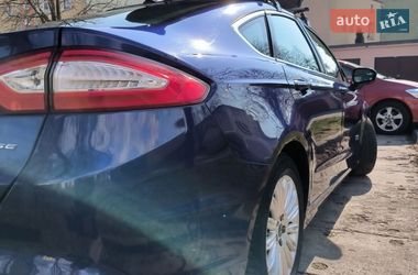 Седан Ford Fusion 2015 в Львове