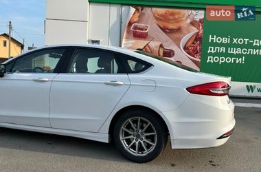 Седан Ford Fusion 2017 в Ирпене
