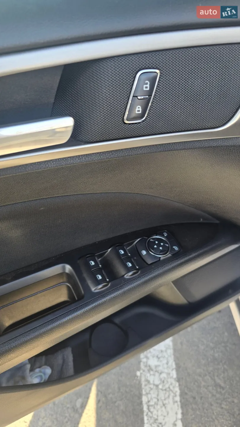 2017 Ford Fusion - мініатюра 20
