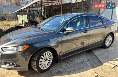 Седан Ford Fusion 2015 в Кривом Роге