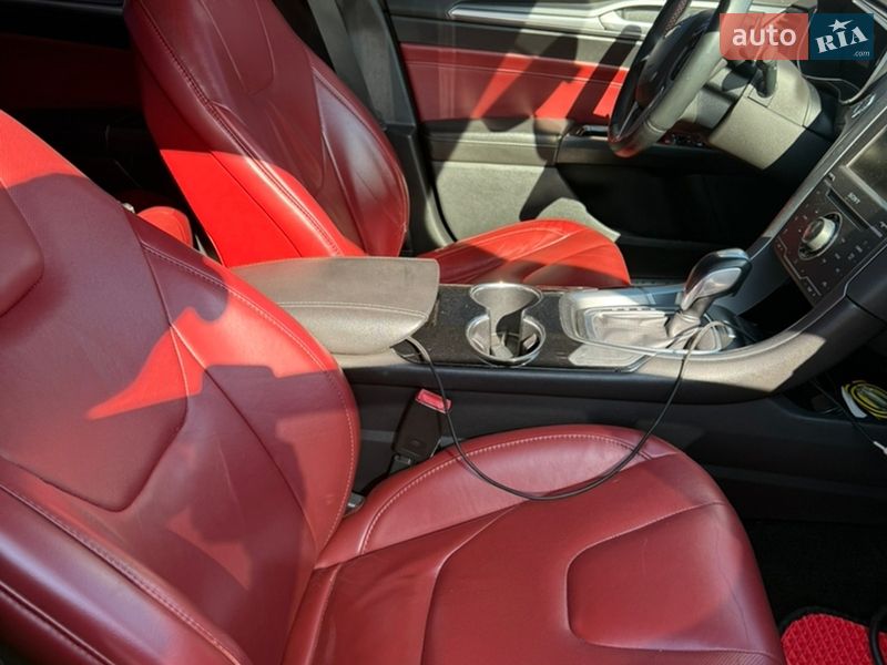 Седан Ford Fusion 2014 в Харькове
