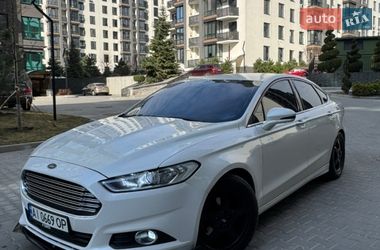 Седан Ford Fusion 2014 в Києві