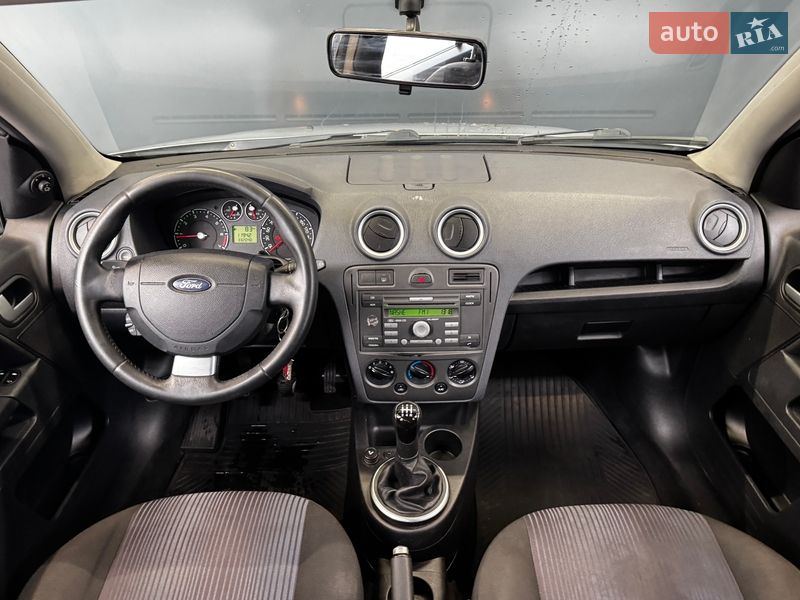 Хэтчбек Ford Fusion 2011 в Киеве