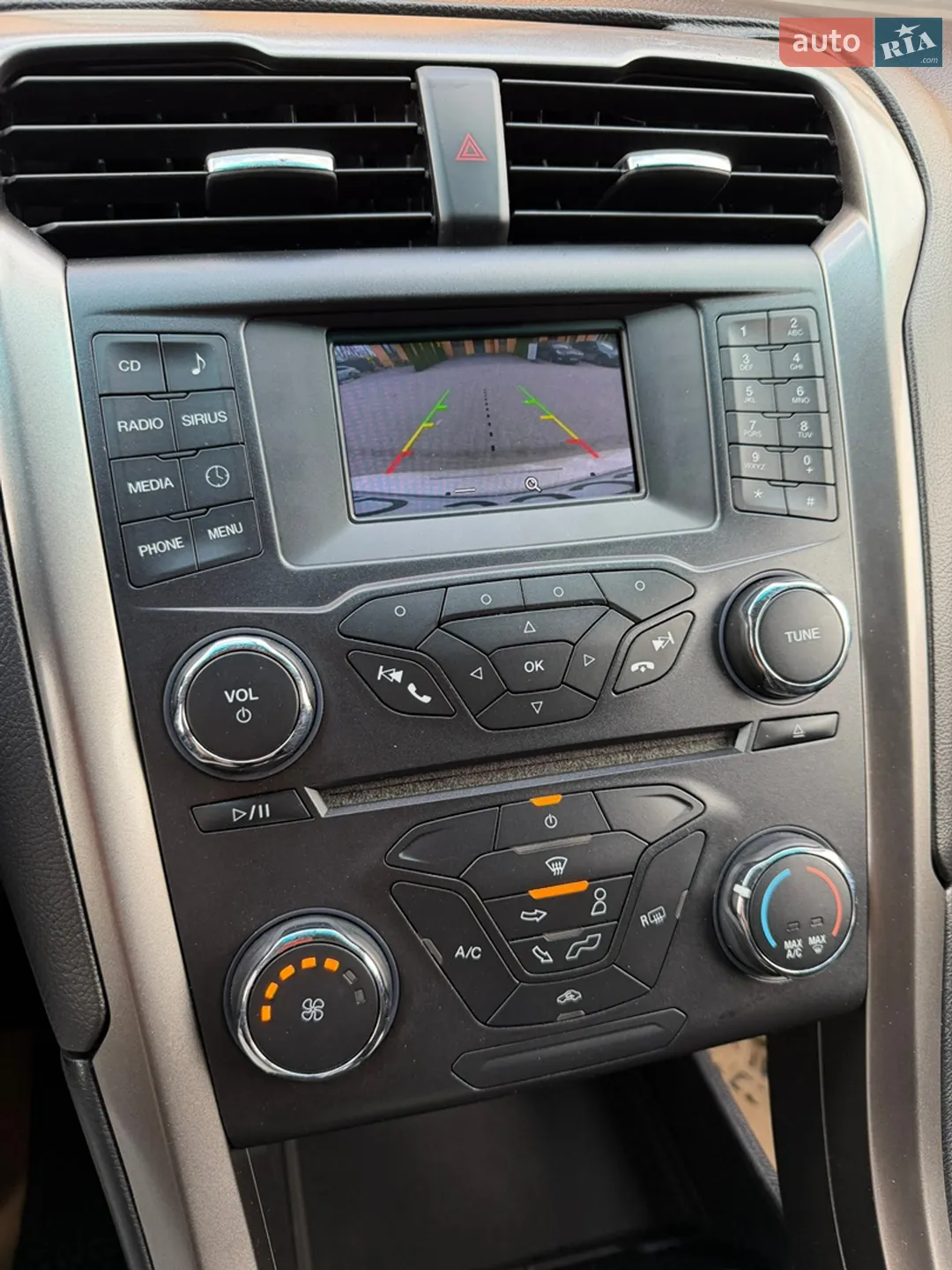 2016 Ford Fusion - мініатюра 17