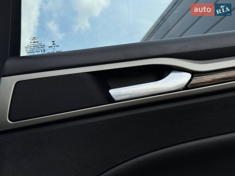 Седан Ford Fusion 2013 в Ровно фото 63 Седан Ford Fusion 2013 в Ровно