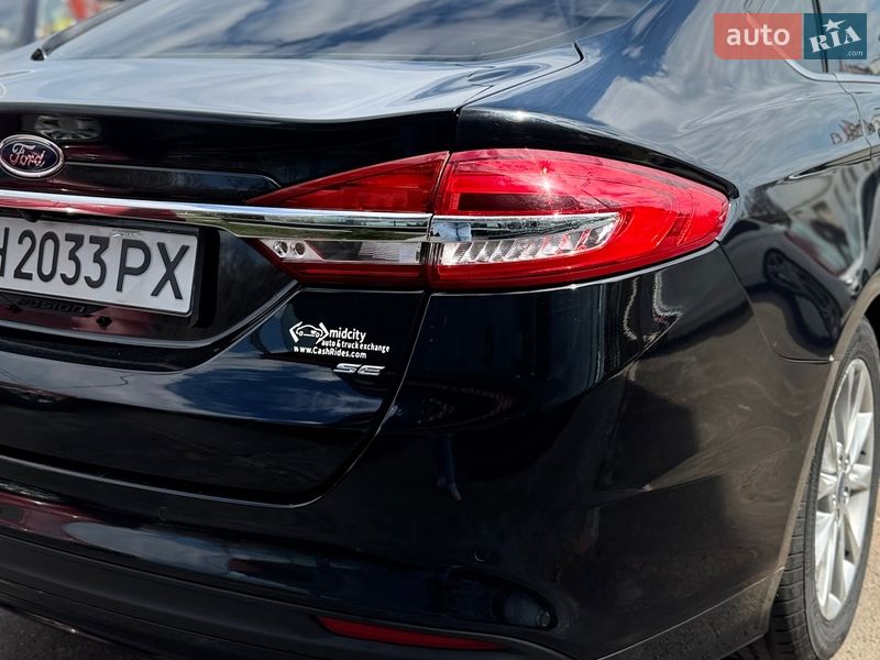 Седан Ford Fusion 2017 в Одесі