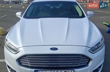 Седан Ford Fusion 2013 в Києві