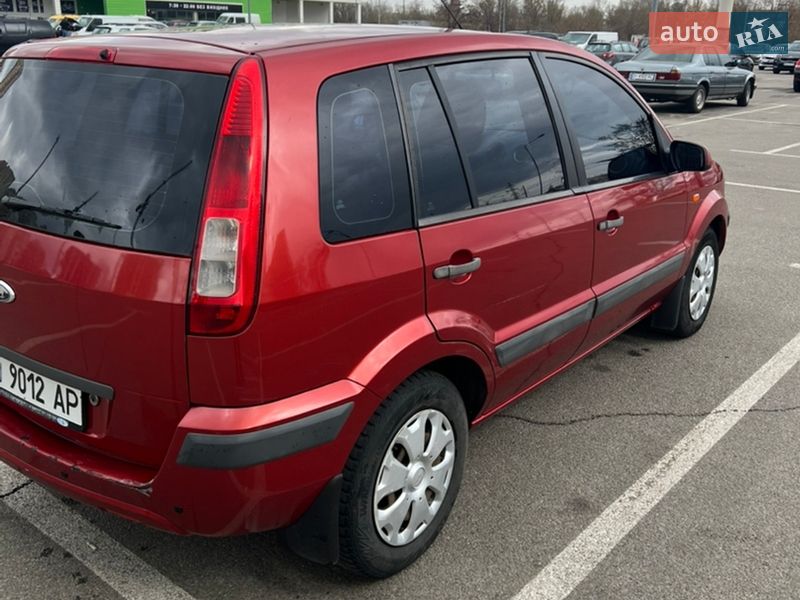Хэтчбек Ford Fusion 2007 в Киеве