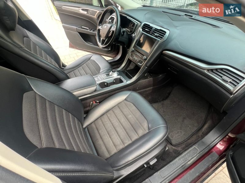 Седан Ford Fusion 2016 в Коломые