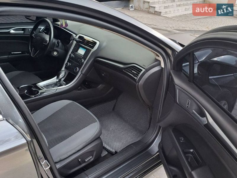 Седан Ford Fusion 2015 в Тернополе фото 9 Седан Ford Fusion 2015 в Тернополе