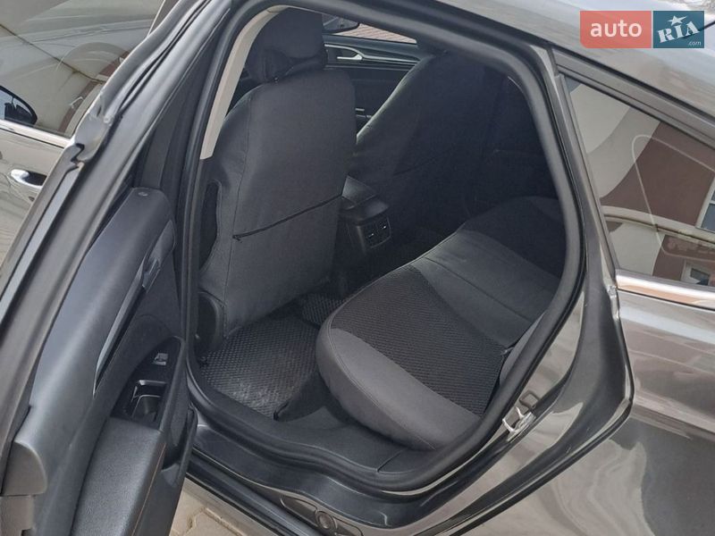 Седан Ford Fusion 2015 в Тернополе фото 10 Седан Ford Fusion 2015 в Тернополе