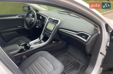 Седан Ford Fusion 2016 в Києві