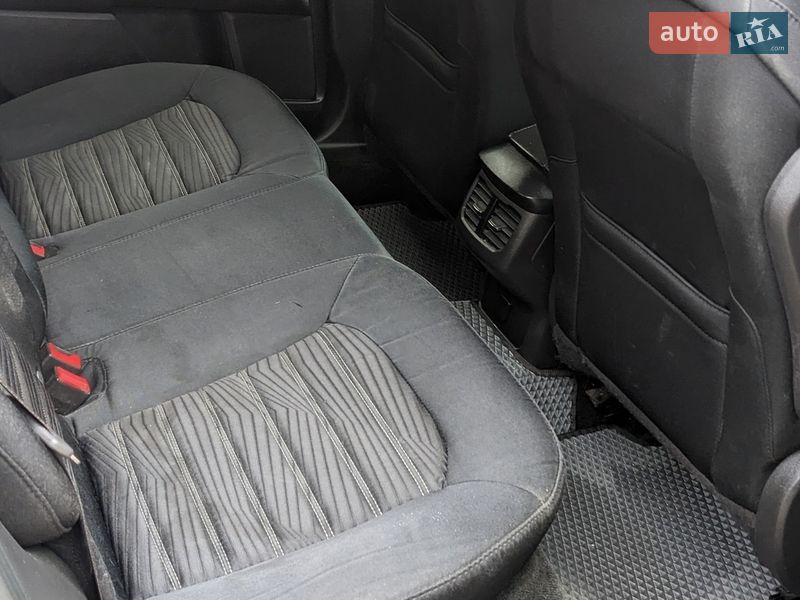 Седан Ford Fusion 2015 в Киеве фото 13 Седан Ford Fusion 2015 в Киеве