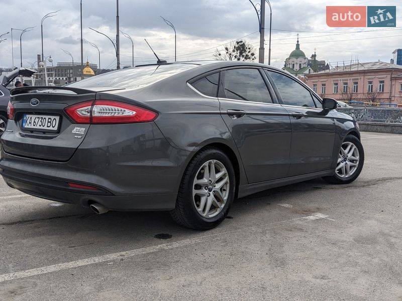 Седан Ford Fusion 2015 в Киеве фото 6 Седан Ford Fusion 2015 в Киеве
