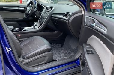 Седан Ford Fusion 2015 в Кременчуге