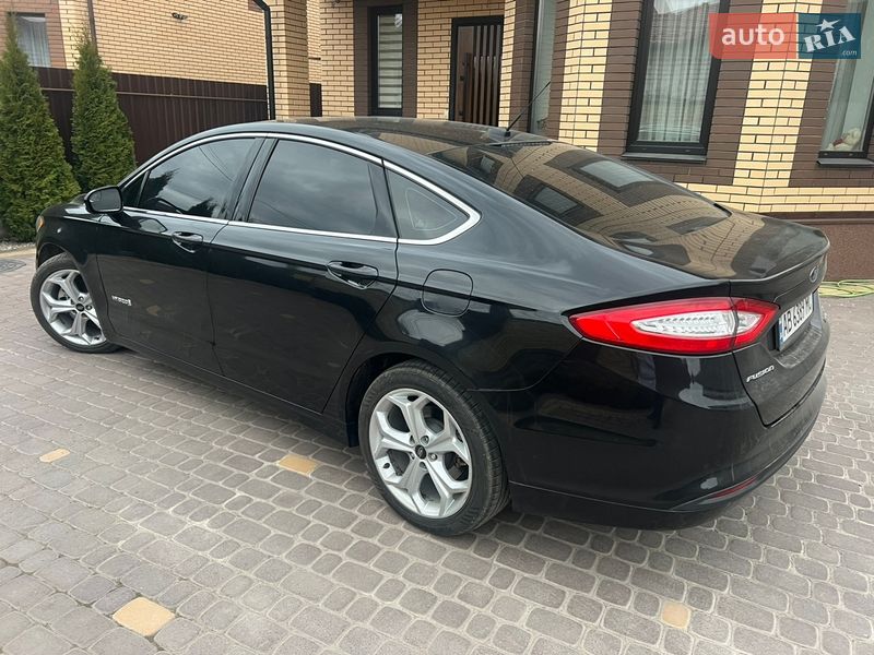 Седан Ford Fusion 2014 в Виннице