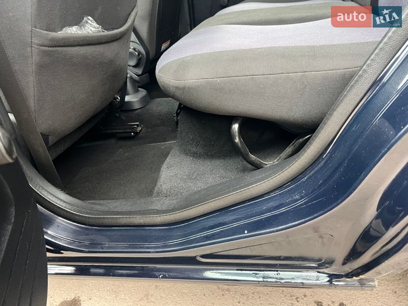 Хэтчбек Ford Fusion 2006 в Киеве фото 5 Хэтчбек Ford Fusion 2006 в Киеве