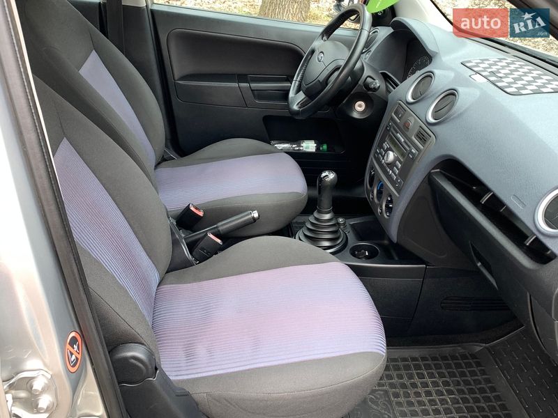 Хетчбек Ford Fusion 2008 в Києві фото 9 Хетчбек Ford Fusion 2008 в Києві