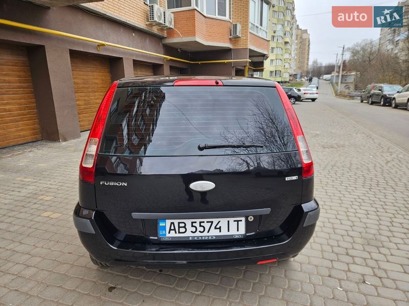Хэтчбек Ford Fusion 2010 в Виннице