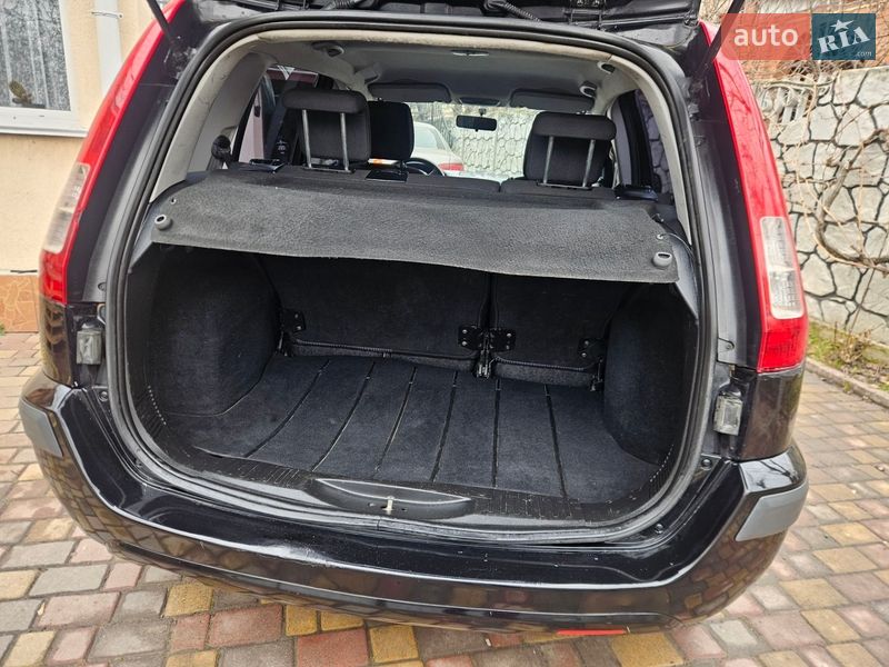 Хэтчбек Ford Fusion 2010 в Виннице