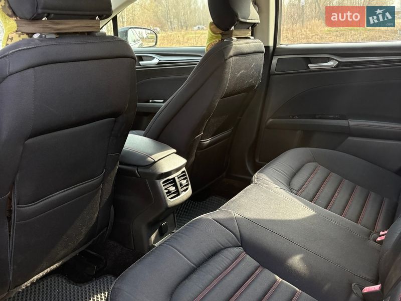 Седан Ford Fusion 2014 в Киеве