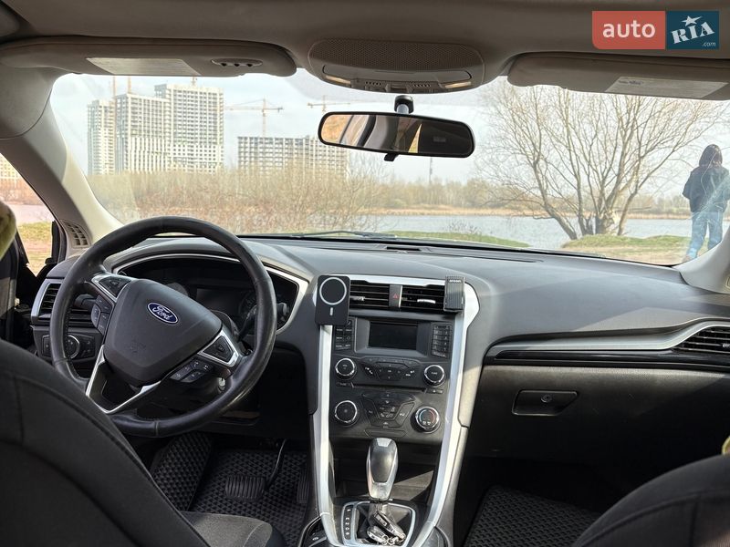 Седан Ford Fusion 2014 в Киеве
