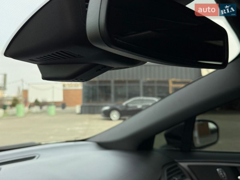 Седан Ford Fusion 2016 в Киеве фото 10 Седан Ford Fusion 2016 в Киеве