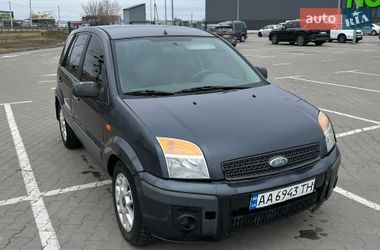 Хэтчбек Ford Fusion 2008 в Киеве