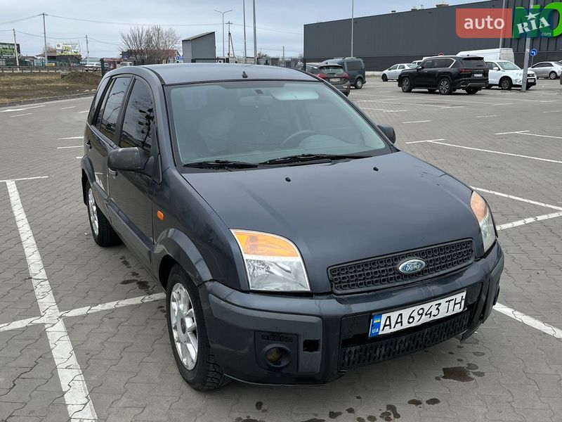 Хетчбек Ford Fusion 2008 в Києві