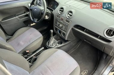 Хэтчбек Ford Fusion 2008 в Киеве