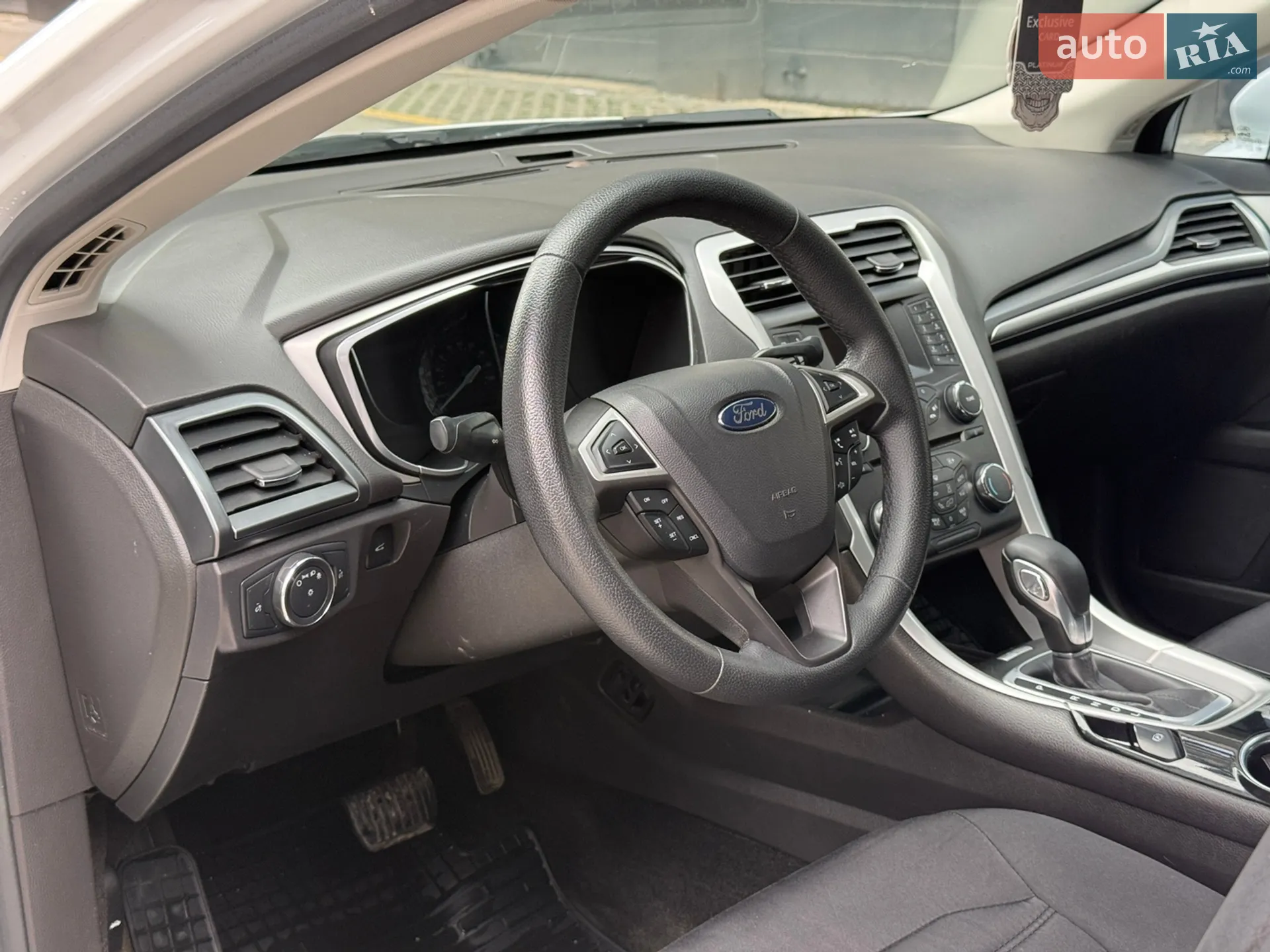 2013 Ford Fusion - мініатюра 9