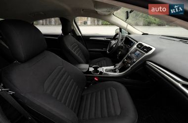 Седан Ford Fusion 2013 в Ивано-Франковске