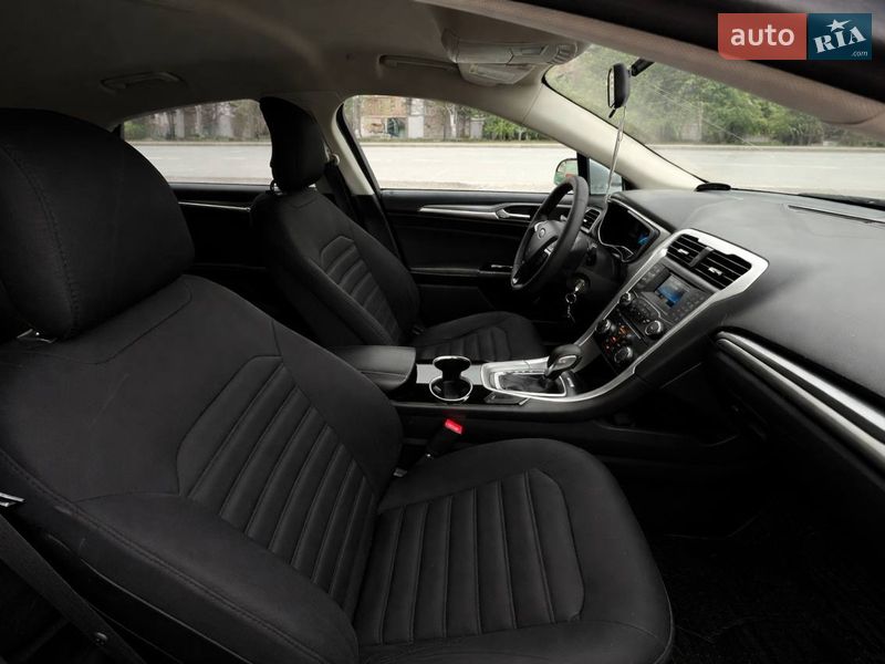 Седан Ford Fusion 2013 в Ивано-Франковске