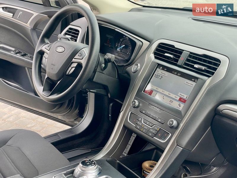 Седан Ford Fusion 2019 в Житомире