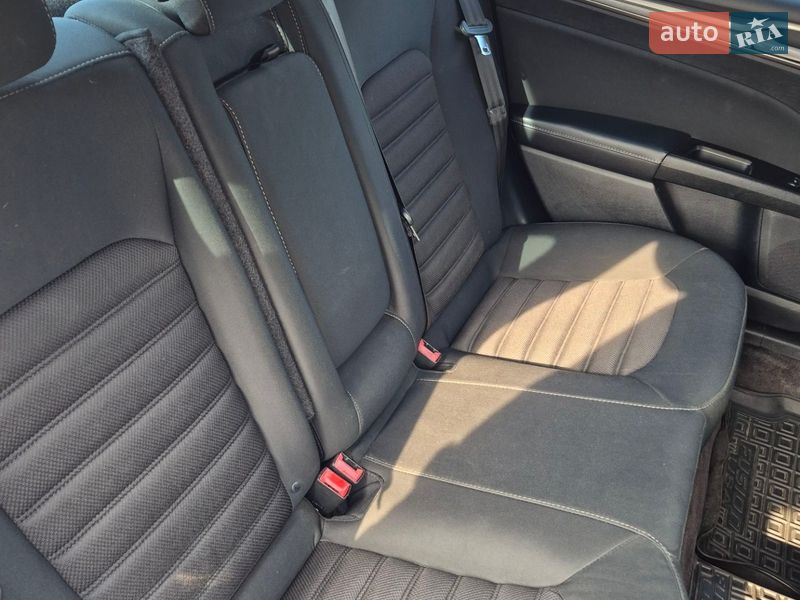 Седан Ford Fusion 2017 в Киеве фото 14 Седан Ford Fusion 2017 в Киеве