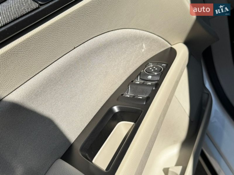 Седан Ford Fusion 2016 в Одессе фото 11 Седан Ford Fusion 2016 в Одессе