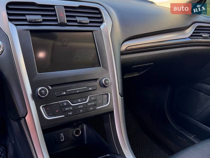 Седан Ford Fusion 2016 в Харькове фото 25 Седан Ford Fusion 2016 в Харькове