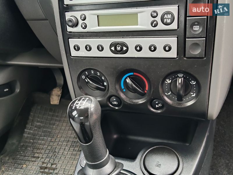 Хэтчбек Ford Fusion 2005 в Чернигове фото 19 Хэтчбек Ford Fusion 2005 в Чернигове