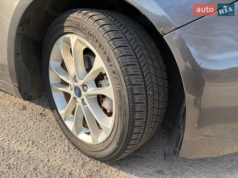 Седан Ford Fusion 2019 в Запорожье