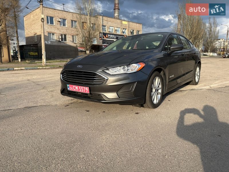 Седан Ford Fusion 2019 в Запорожье