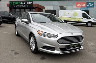 Седан Ford Fusion 2015 в Киеве