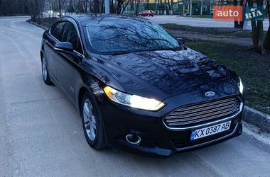 Седан Ford Fusion 2014 в Харкові