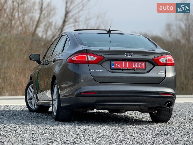 Седан Ford Fusion 2016 в Дрогобыче