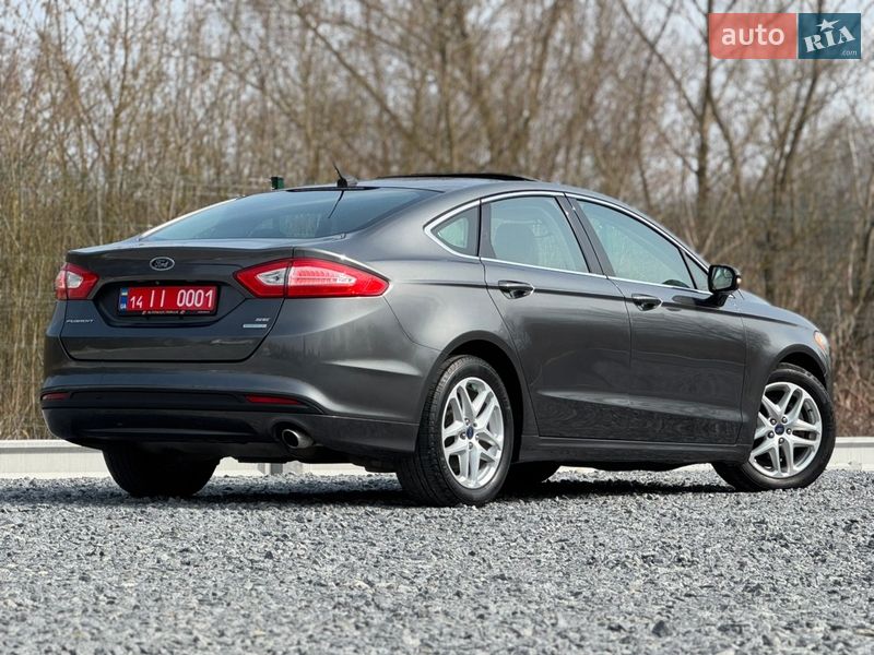 Седан Ford Fusion 2016 в Дрогобыче