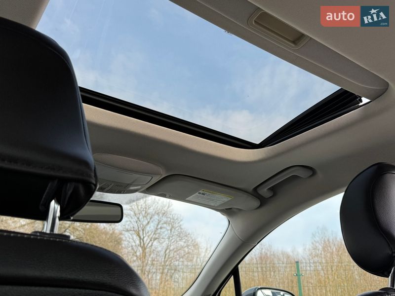 Седан Ford Fusion 2016 в Дрогобыче