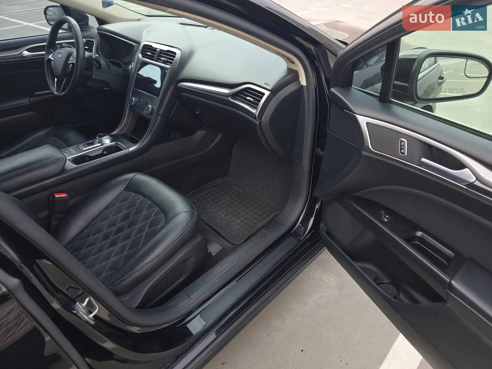 2016 Ford Fusion - мініатюра 28
